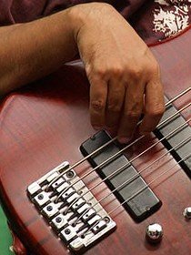 electric bass lessons